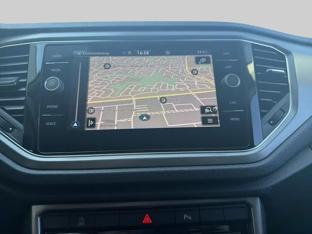 Volkswagen T-Roc 1.5 TSI Style Business uit 2021, foto 20