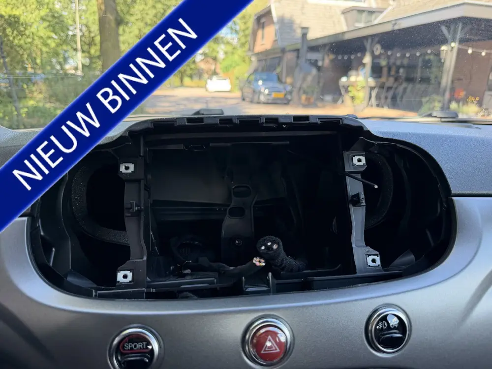 Fiat 500 1.4 T-Jet Abarth Turismo 70th Anniversary *DIEFSTAL uit 2019, foto 14