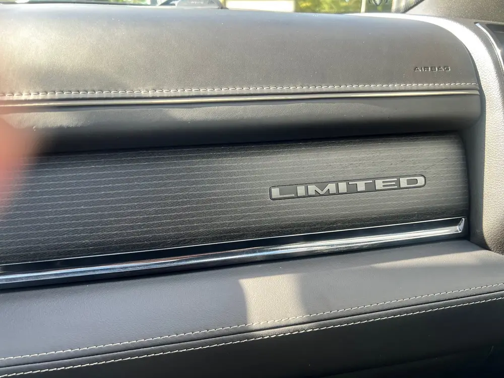 Dodge Ram 1500 5.7 V8 4x4 Crew Cab Limited wide body uit 2023, foto 18