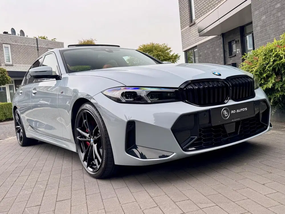 BMW 3-serie 318i M Sport Brooklyn Grau Pano H uit 2024, foto 17