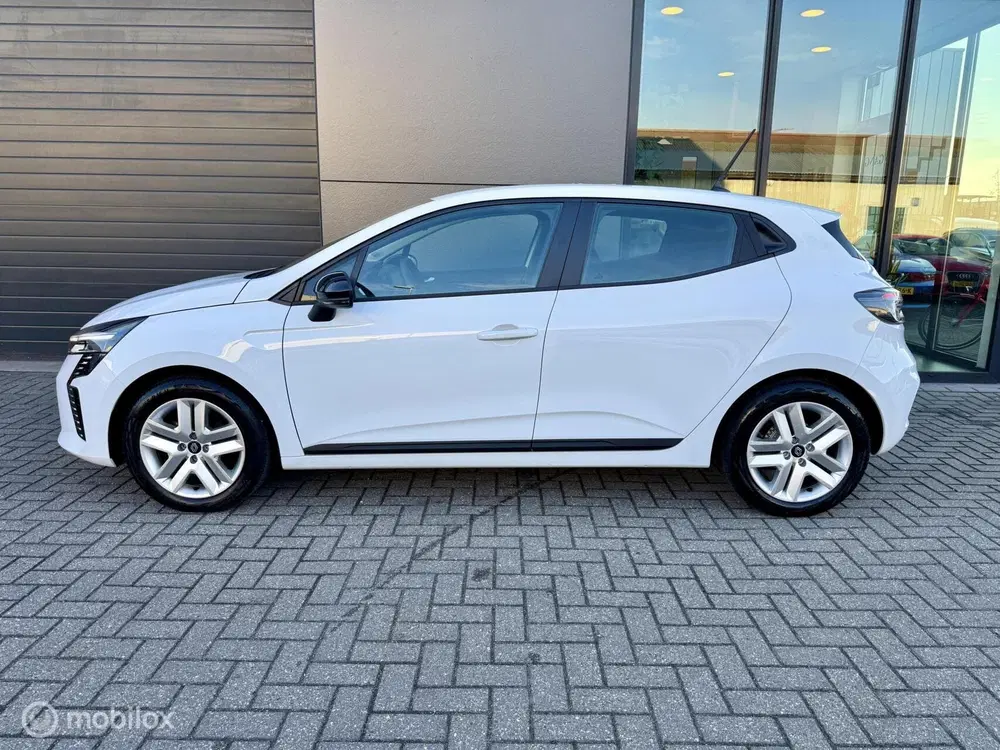 Renault Clio 1.0 TCe 90 GPF evolution uit 2025, foto 5