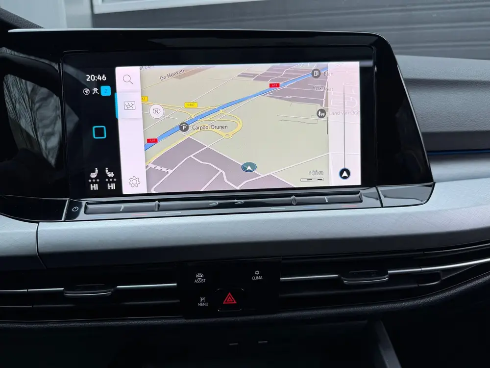 Volkswagen Golf Variant 1.0 eTSI DSG Life Pano, Adaptive Cru uit 2021, foto 20