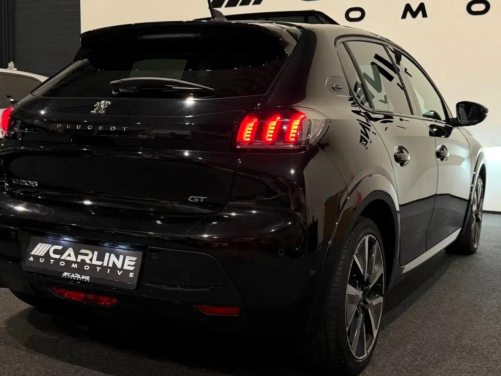 Peugeot 208 EV GT 350 50 kWh SCHUIFDAK AIRCO NAVI STOE uit 2020, foto 12