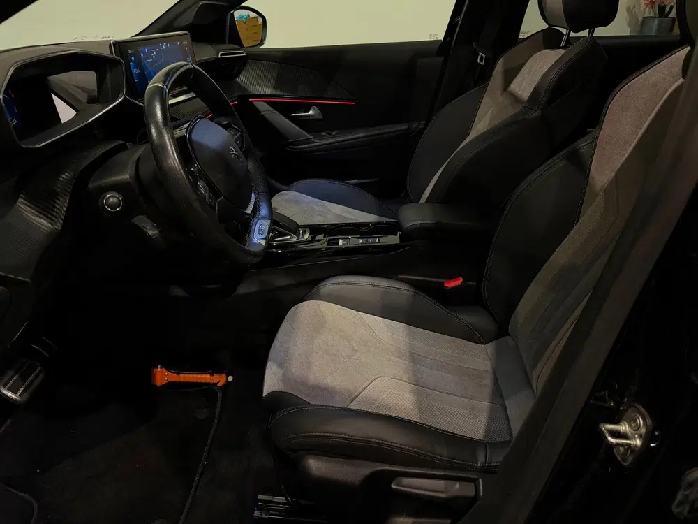 Peugeot 208 EV GT 350 50 kWh SCHUIFDAK AIRCO NAVI STOE uit 2020, foto 16