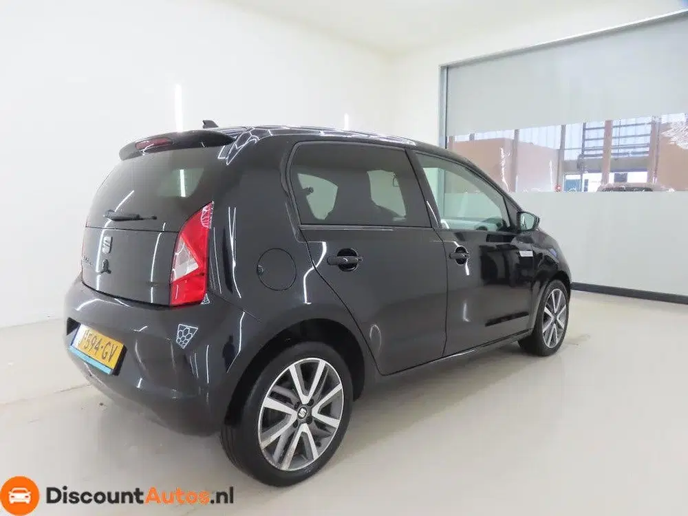 SEAT Mii Electric Plus uit 2020, foto 4