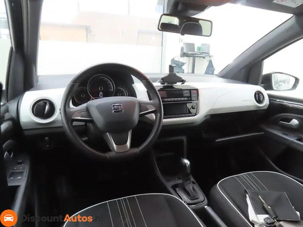 SEAT Mii Electric Plus uit 2020, foto 6