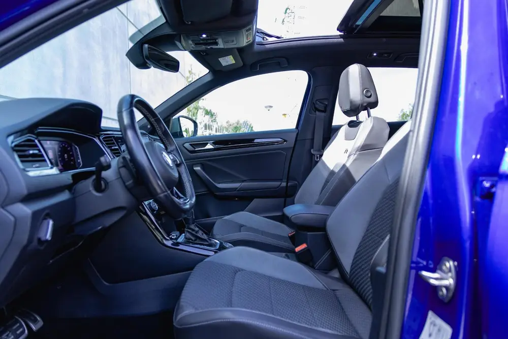 Volkswagen T-Roc 2.0 TSI 4Motion R Pano l Beats l Dealer oh uit 2021, foto 16