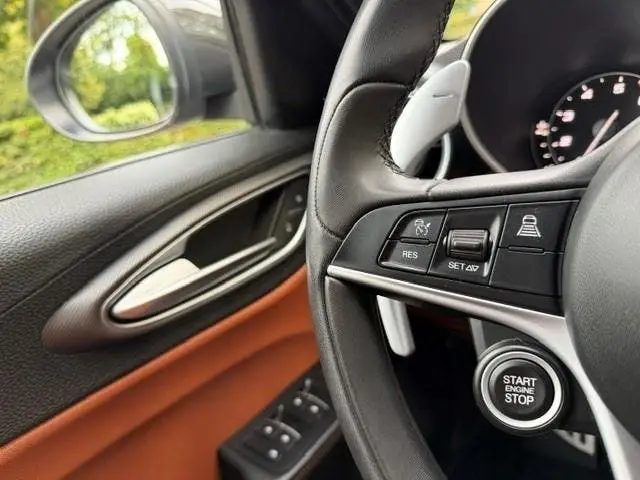 Alfa Romeo Giulia 2.0T Super/Camera/Leer/Xenon/led/Nav/18inc uit 2020, foto 13