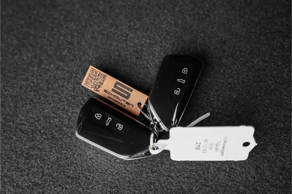 Volkswagen Tiguan 1.5 eHybrid 30 Year Ed Style IQ Winterpack uit 2026, foto 8