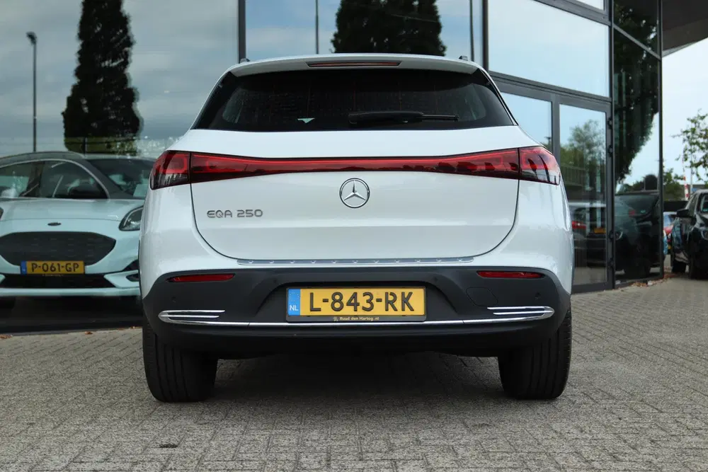 Mercedes-Benz EQA 250 BUSINESS SOLUTION LUXURY 67 kWh uit 2021, foto 9