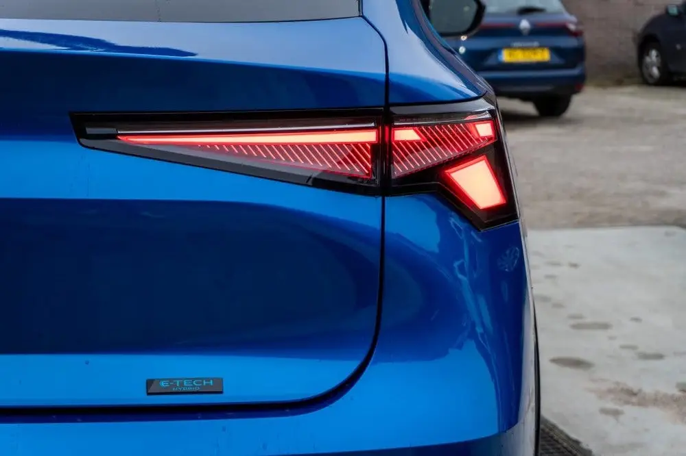 Renault Rafale 1.2 Hybrid 200 Esprit Alpine uit 2024, foto 9