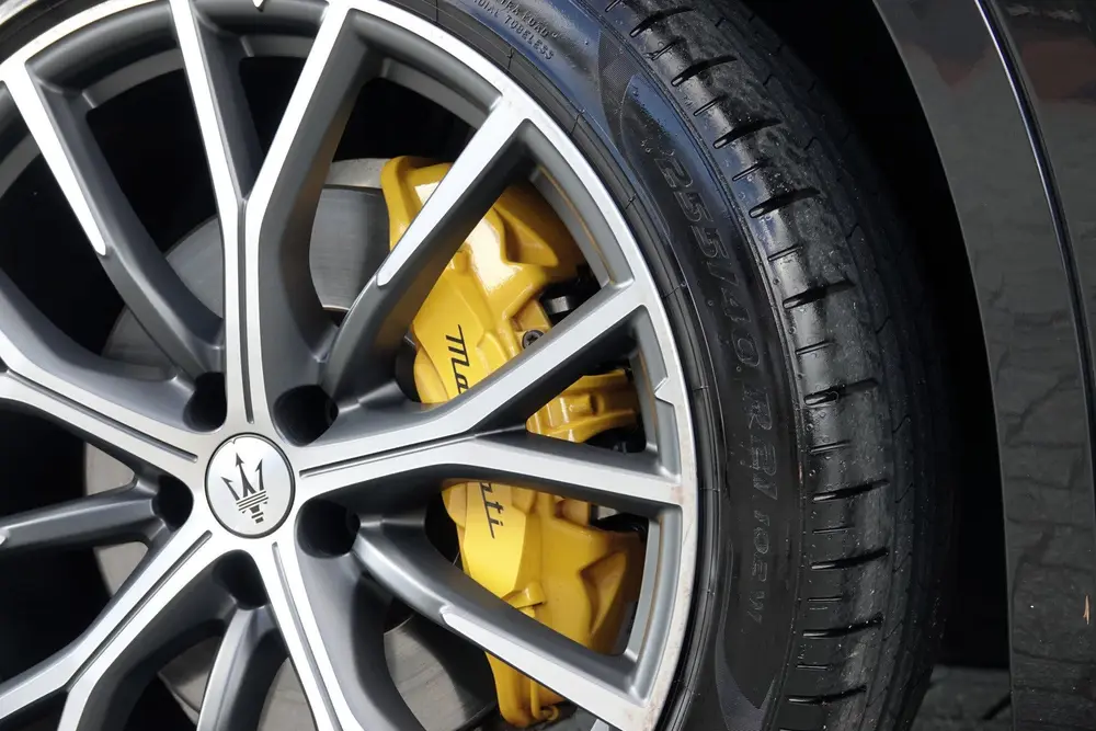 Maserati Grecale 2.0 MHEV Modena | Panodak | Alcantara | Son uit 2023, foto 11