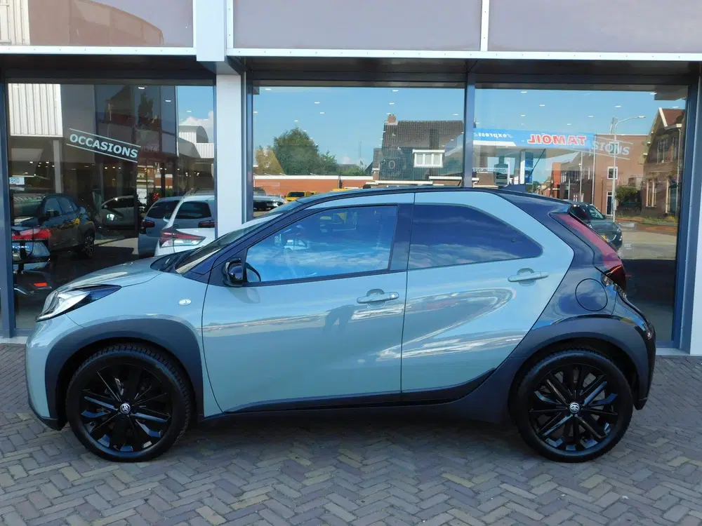 Toyota Aygo X 1.0 VVT-i MT Pulse Design Pack (bj 2024) uit 2024, foto 4