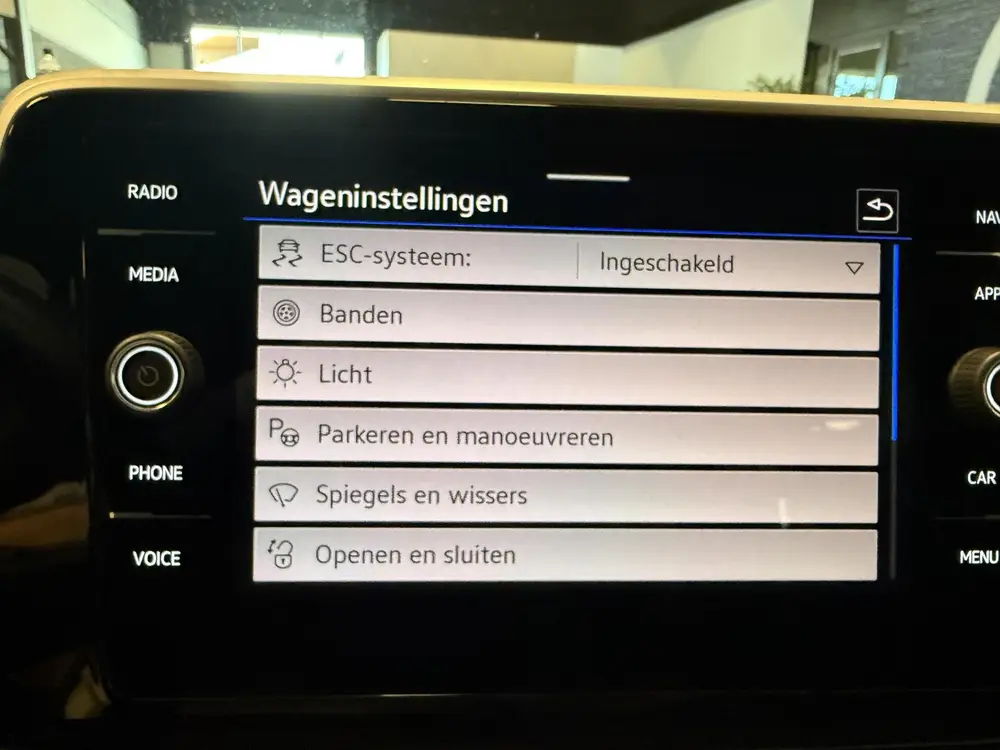 Volkswagen T-Roc 1.5 TSI R-Line DSG |Ergo bestuurderstoel|St uit 2025, foto 17