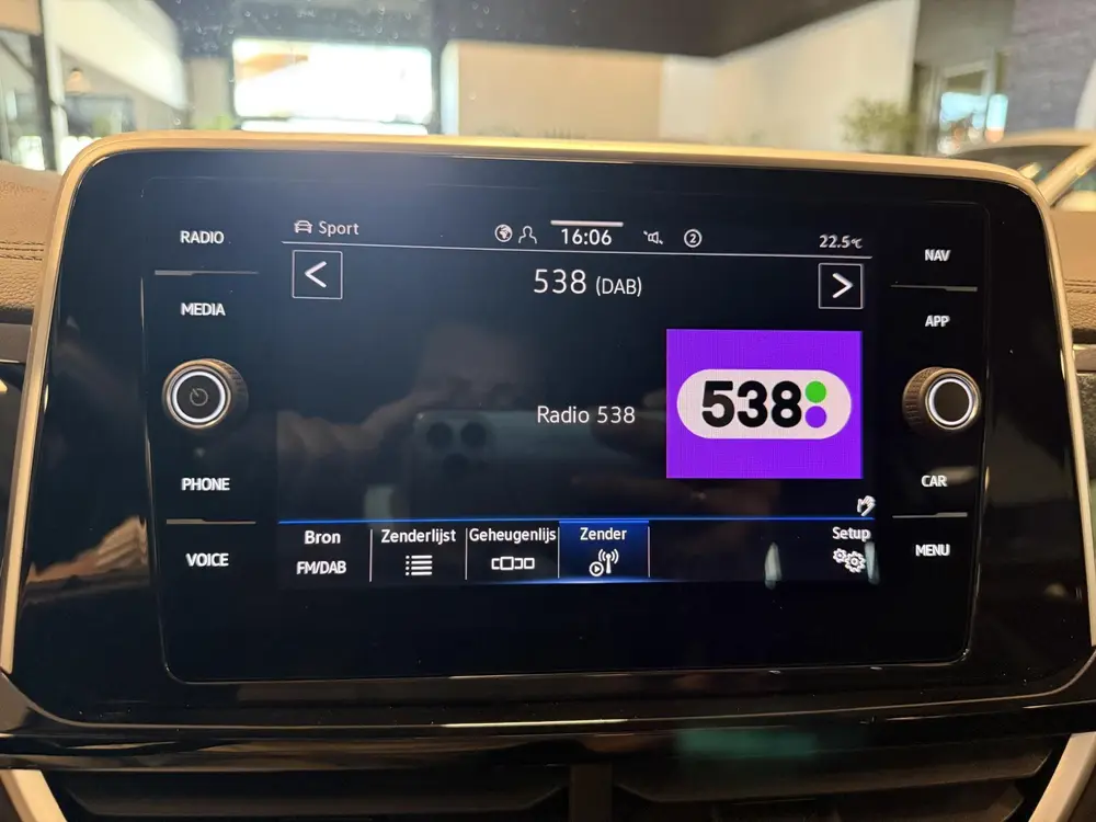 Volkswagen T-Roc 1.5 TSI R-Line DSG |Ergo bestuurderstoel|St uit 2025, foto 19