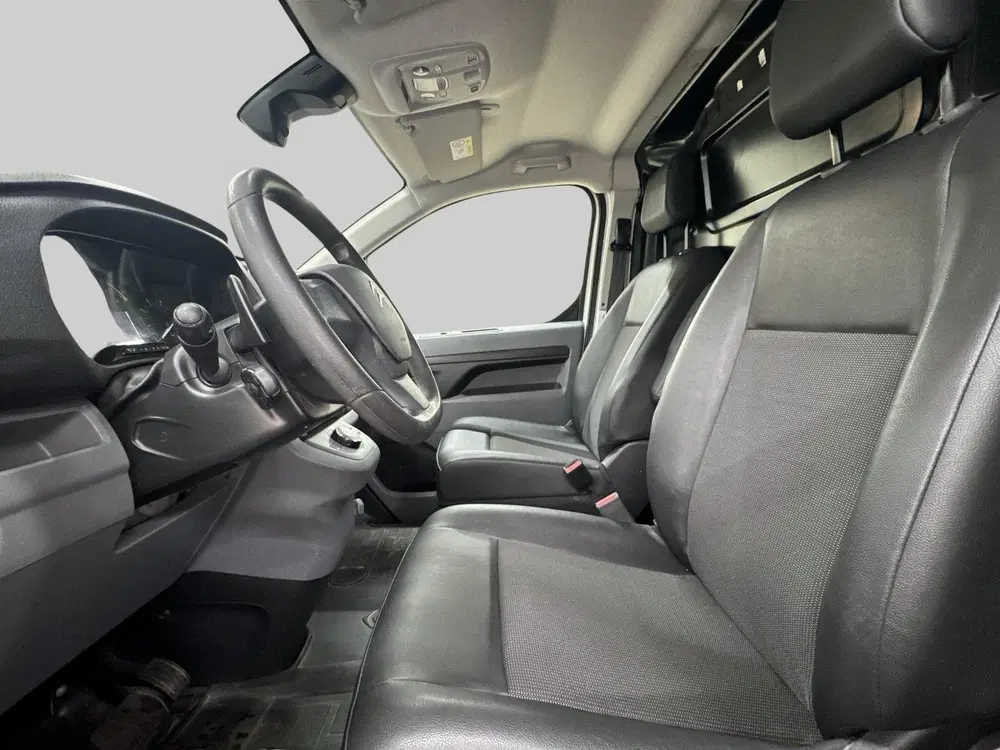 Citroën Jumpy 2.0 BlueHDI 180 M Club uit 2021, foto 12