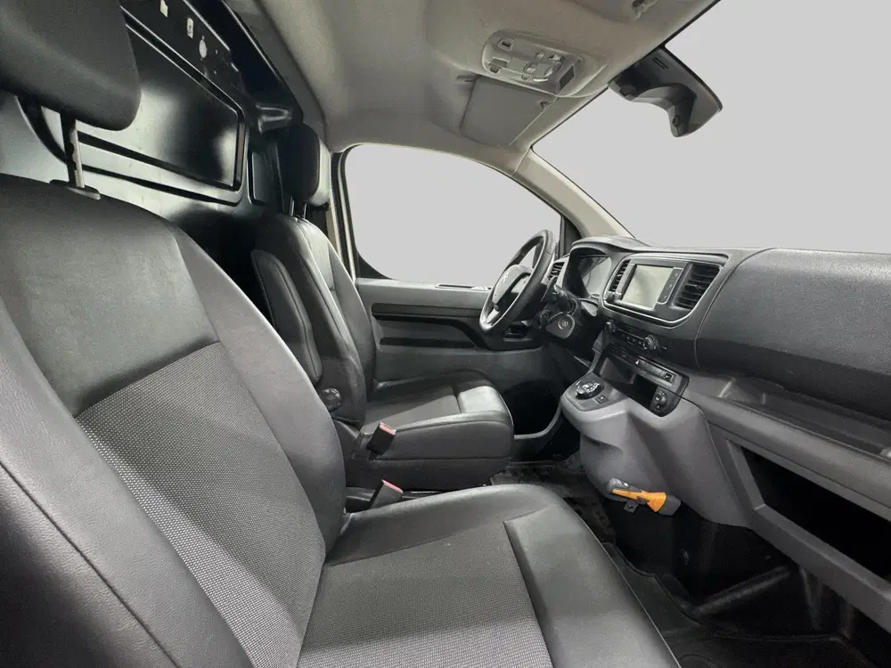 Citroën Jumpy 2.0 BlueHDI 180 M Club uit 2021, foto 14