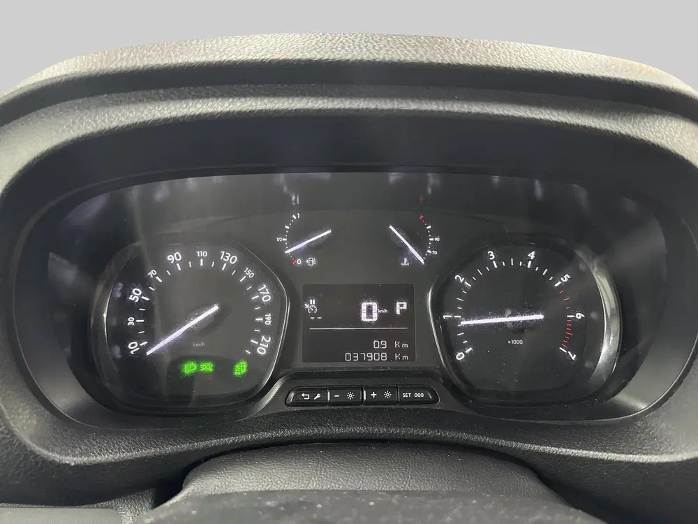 Citroën Jumpy 2.0 BlueHDI 180 M Club uit 2021, foto 15