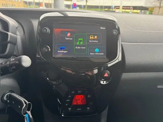 Citroën C1 1.0 VTi SHINE 5-DRS. TWO TONE (LUXE UITVOERING!) uit 2019, foto 12