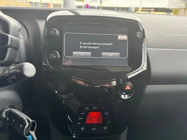 Citroën C1 1.0 VTi SHINE 5-DRS. TWO TONE (LUXE UITVOERING!) uit 2019, foto 14
