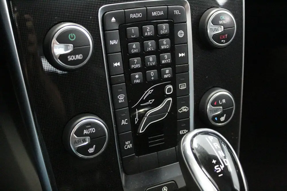 Volvo V40 1.5 T2 Polar+ AFN-TREKHAAK | NAVIGAIE | BLUETOOTH uit 2019, foto 15