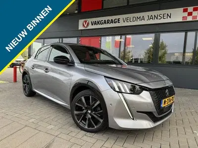 Peugeot 208 1.2 PT GT PACK 101 PK (SPORTIEVE UITVOERIN uit 2022