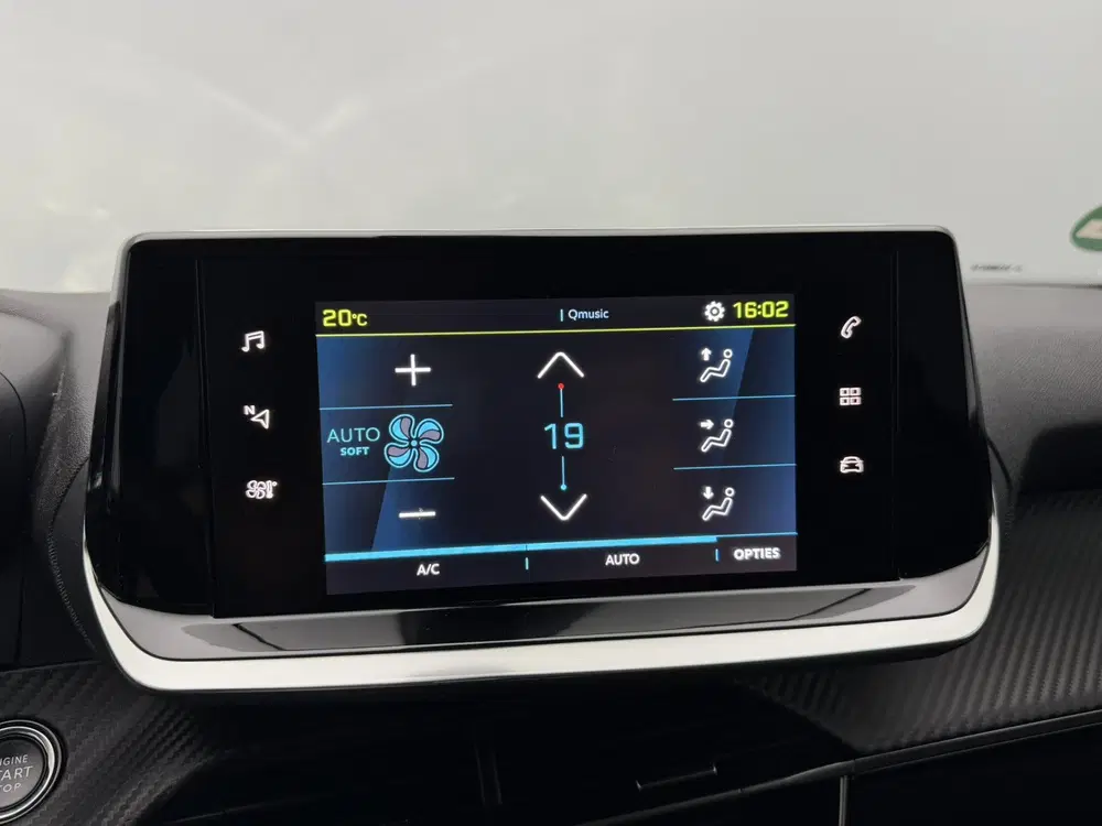 Peugeot 2008 EV Allure 50 kWh 3-Fase SOH 93% uit 2022, foto 12