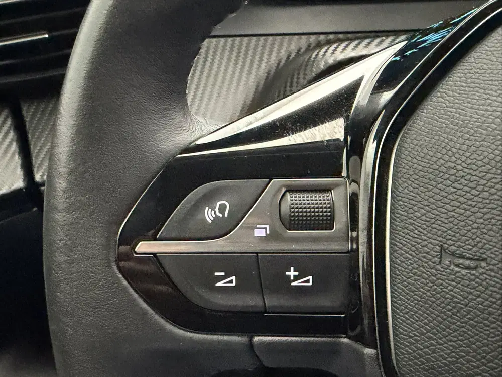 Peugeot 2008 EV Allure 50 kWh 3-Fase SOH 93% uit 2022, foto 19