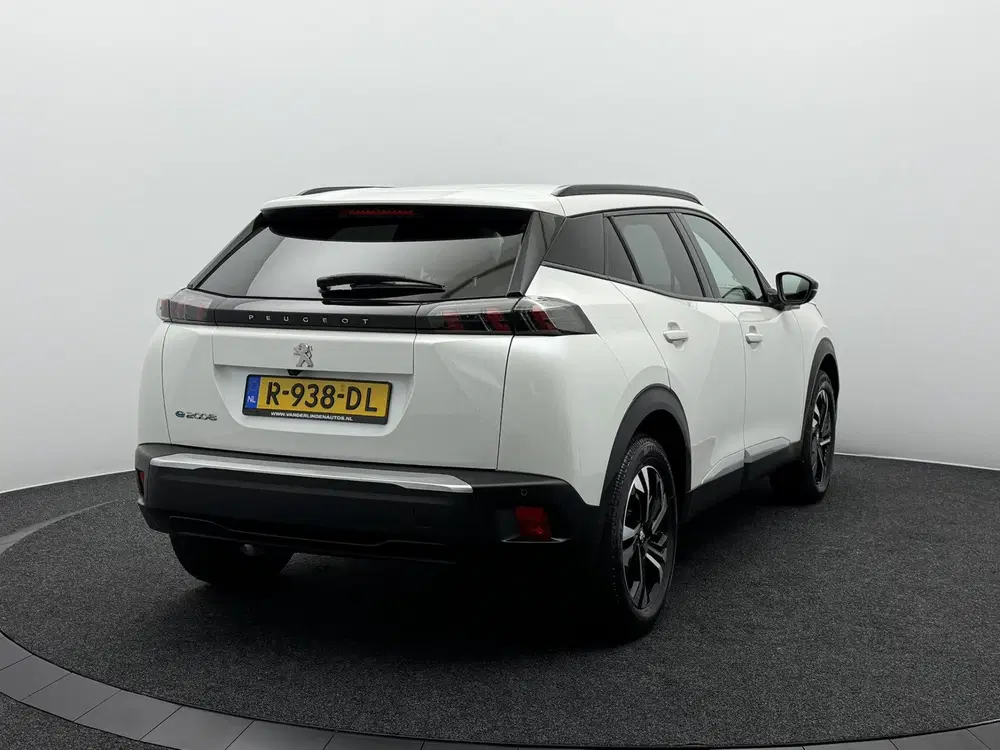 Peugeot 2008 EV Allure 50 kWh 3-Fase SOH 93% uit 2022, foto 4
