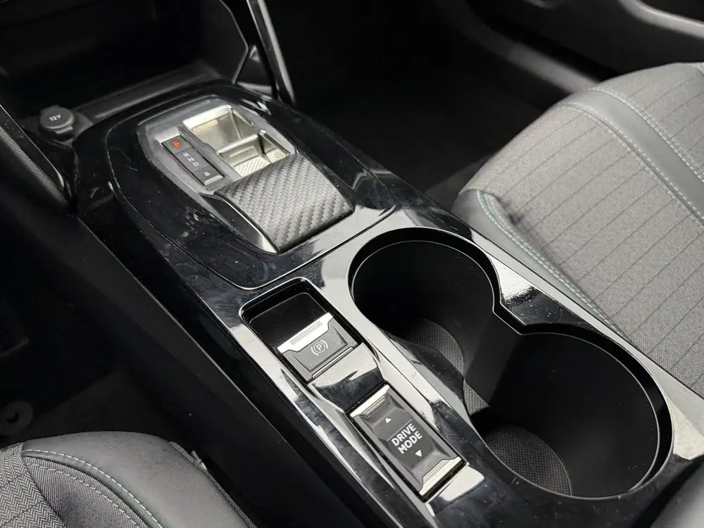Peugeot 2008 EV Allure 50 kWh 3-Fase SOH 93% uit 2022, foto 7
