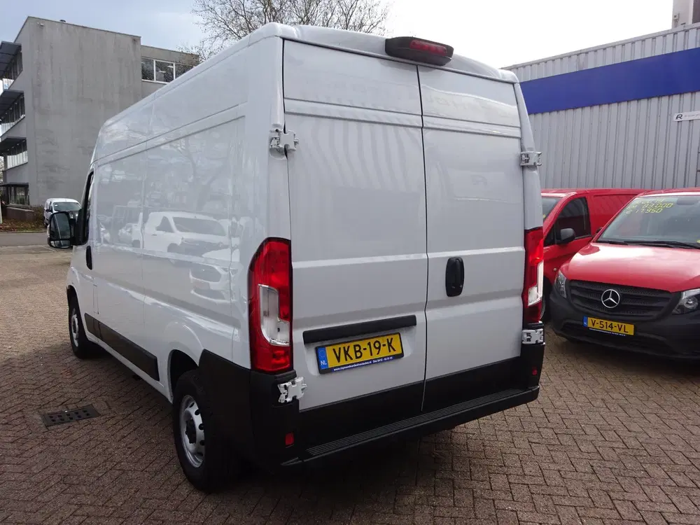 Fiat Ducato 35 2.3 MultiJet L2H2 KOELWAGEN KOELBUS uit 2021, foto 3