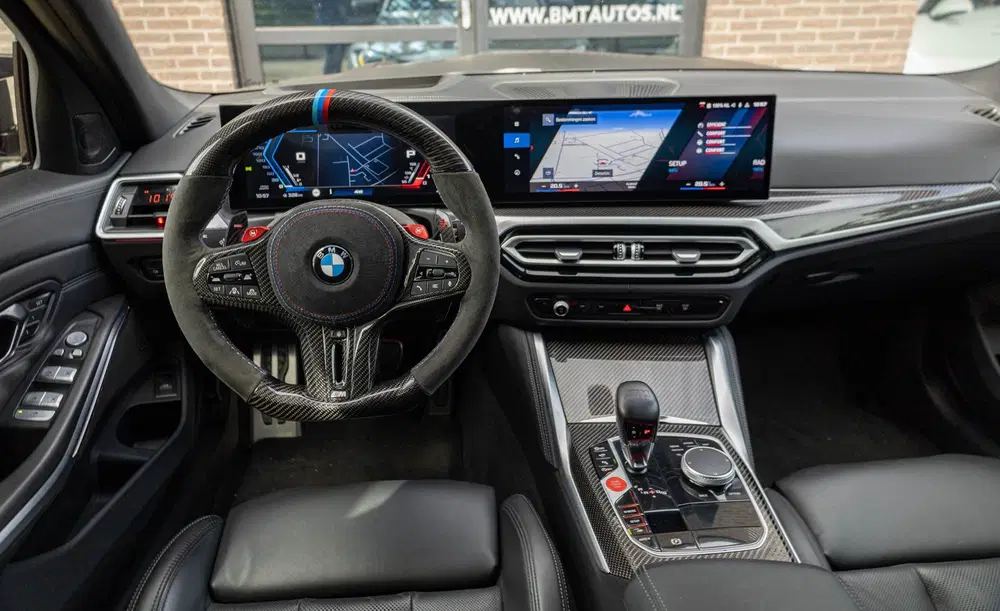 BMW M3 G81 Touring xDrive Competition uit 2022, foto 13