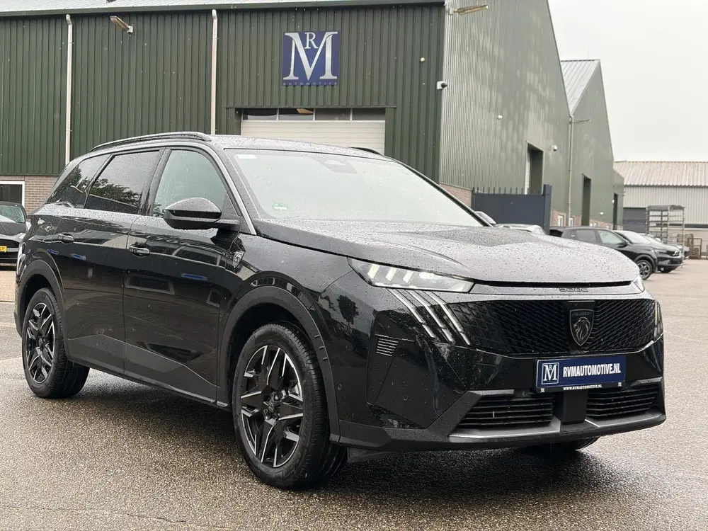 Peugeot 5008 1.2 Hybrid 145 GT 7p ADAPTIVE CRUISE uit 2025, foto 3
