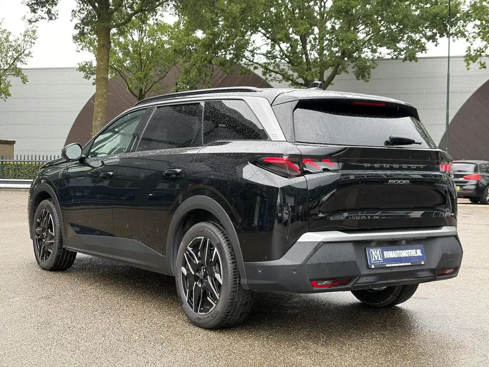 Peugeot 5008 1.2 Hybrid 145 GT 7p ADAPTIVE CRUISE uit 2025, foto 5