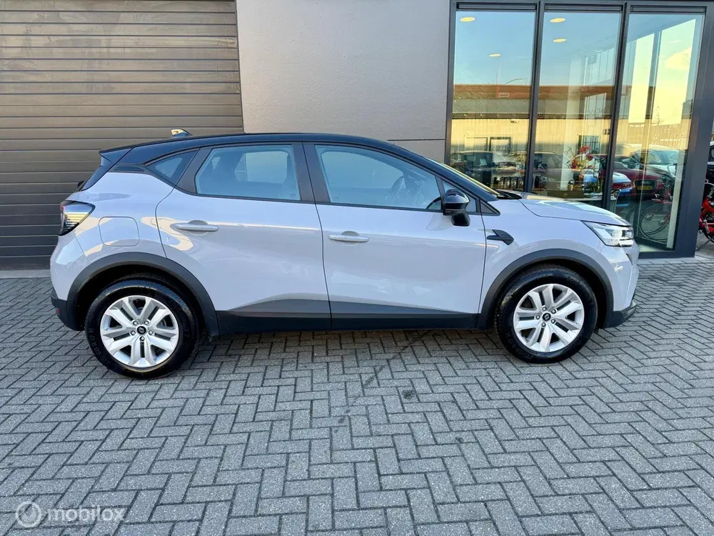 Renault Captur 1.0 TCe 90 evolution uit 2025, foto 6