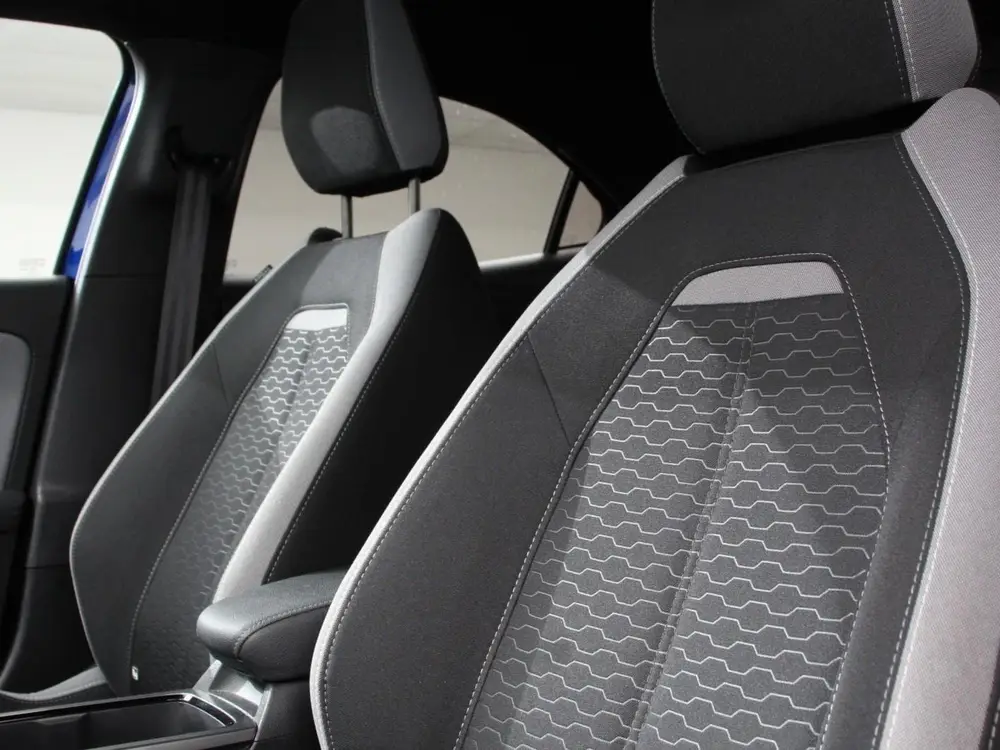 Opel Mokka 1.2 Turbo Hybrid Edition Navigatie Apple C uit 2025, foto 10