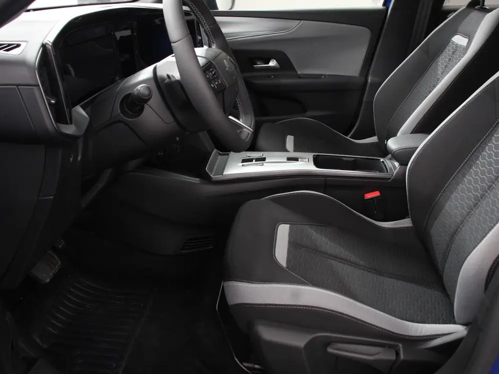 Opel Mokka 1.2 Turbo Hybrid Edition Navigatie Apple C uit 2025, foto 9