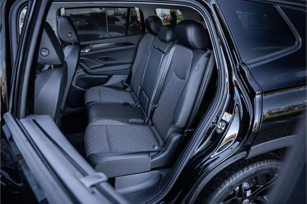 Volkswagen Tayron 1.5 eTSI Life Edition 7p. * 20inch * Panod uit 2025, foto 7