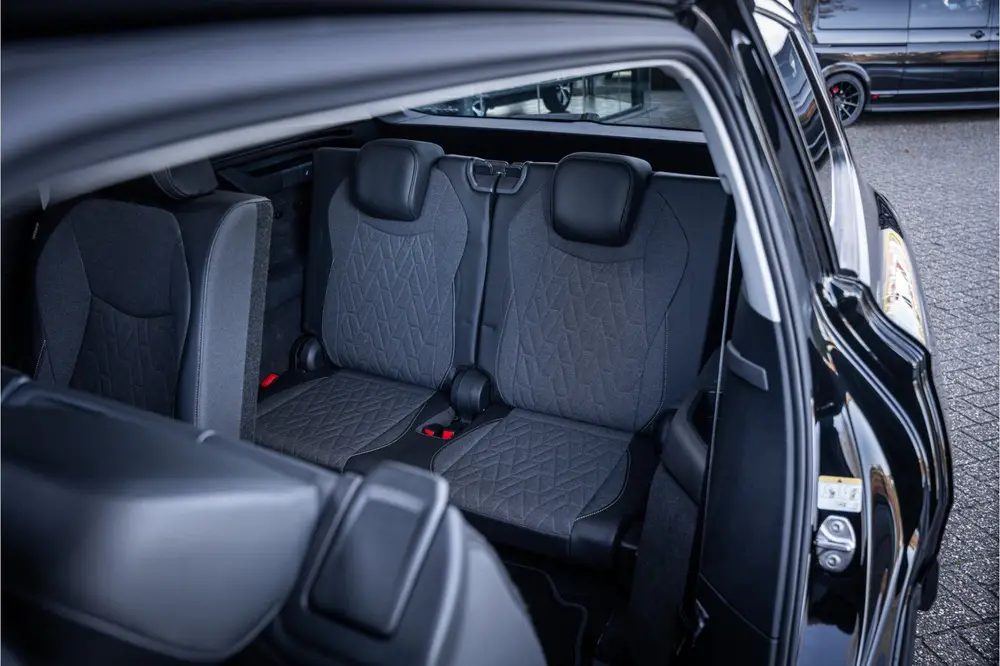 Volkswagen Tayron 1.5 eTSI Life Edition 7p. * 20inch * Panod uit 2025, foto 8