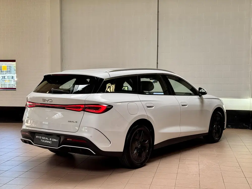 BYD Seal 6 1.5 DM-i Boost uit 2026, foto 5