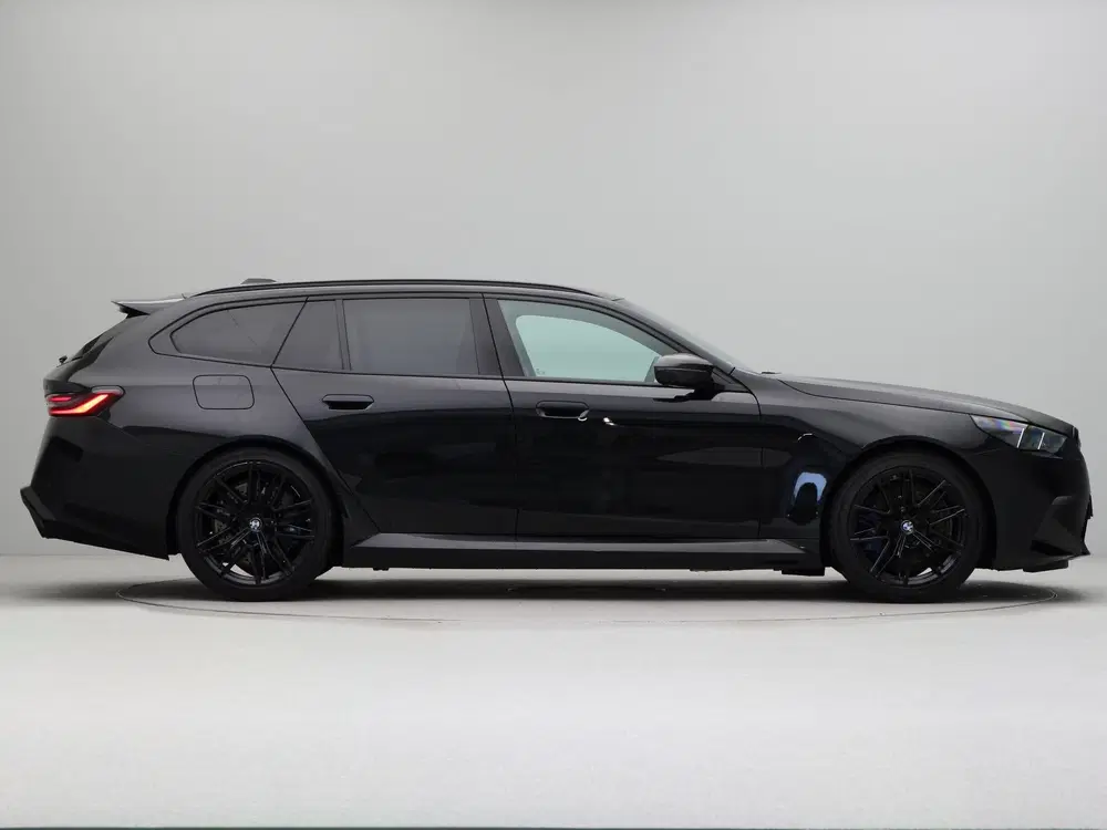 BMW M5 Touring (bj 2025 uit 2025, foto 9