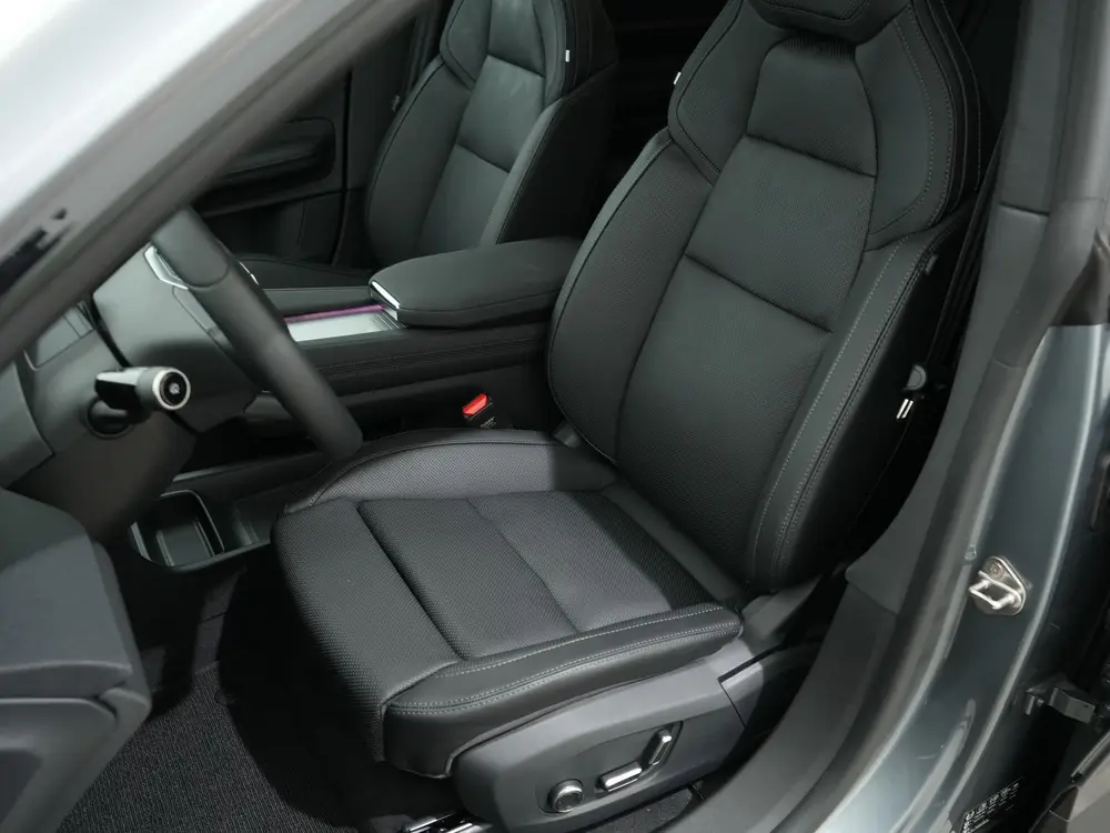 Polestar 4 LR DUAL MOTOR PRO PILOT PLUS NAPPA 100 KWH uit 2026, foto 4