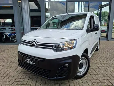 Citroën Berlingo Citroen BERLINGO 1.2PT AUTOMAAT 130PK NAVI uit 2022