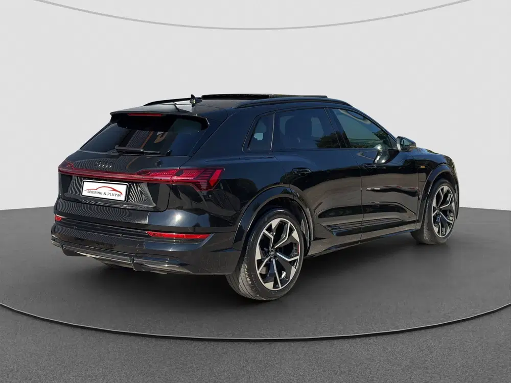 Audi e-tron S quattro 95 kWh uit 2023, foto 7