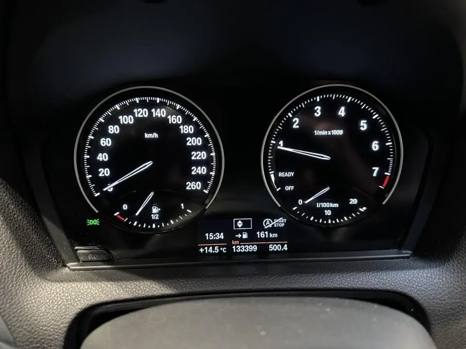 BMW 1-serie 118i uit 2019, foto 15