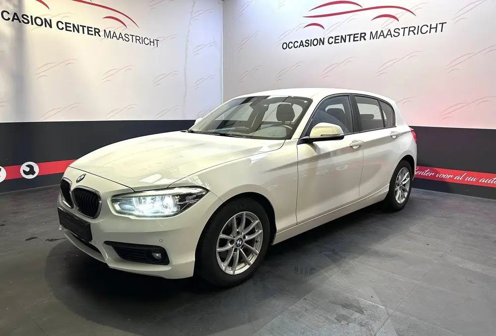 BMW 1-serie 118i uit 2019, foto 3