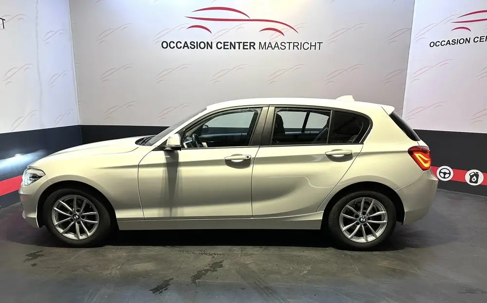 BMW 1-serie 118i uit 2019, foto 5