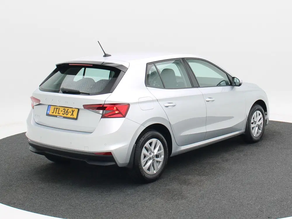 Skoda Fabia 1.0 TSi 110 Pk Automaat Business Edition uit 2023, foto 2