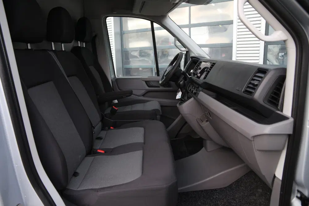 Volkswagen Crafter 2.0 TDI 140 L3H3 uit 2024, foto 9