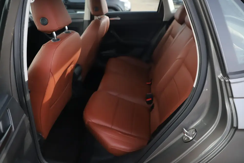 Volkswagen Polo 1.0 TSI Comfortline Vol Leder Virtual Cockpi uit 2020, foto 7